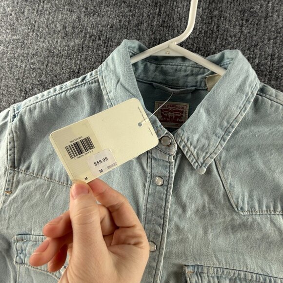 NWT Levi’s Pearl Snap Up Shirt Western Denim Pockets Lightweight Medium Blue - Picture 5 of 15